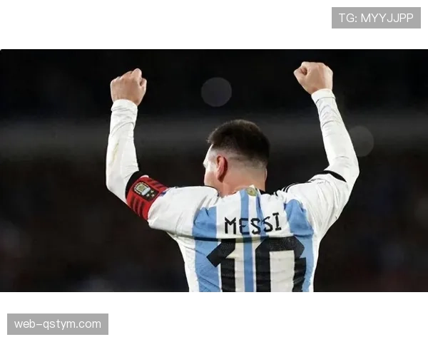 梅西在关键战中通过边路盘带撕裂防线，助攻频现揭示其角色转型